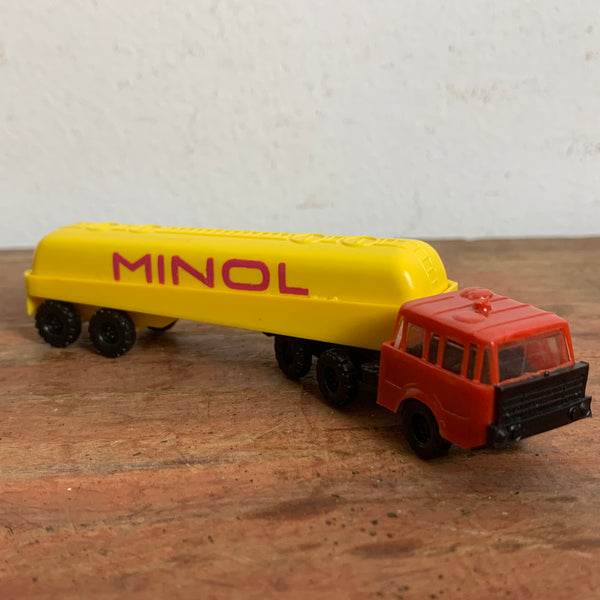 Modellauto Tatra Tankwagen von VEB Modell Konstrukt