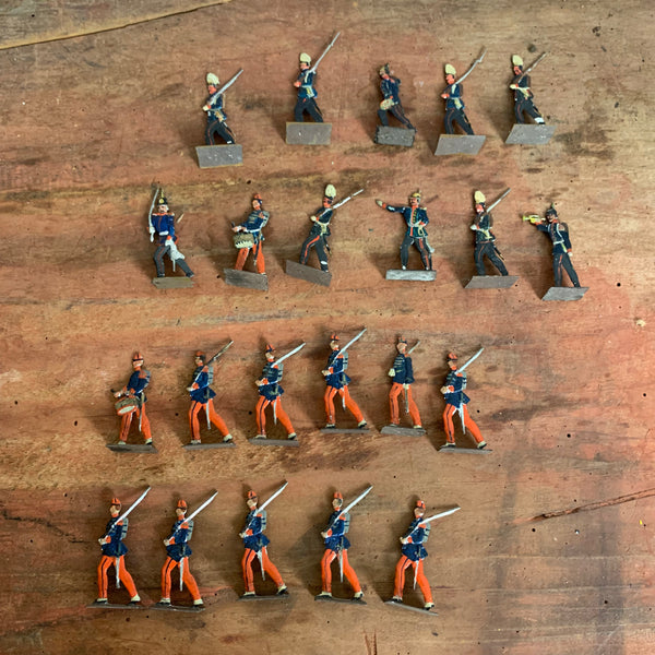 Ein kleines Konvolut Zinnfiguren Soldaten