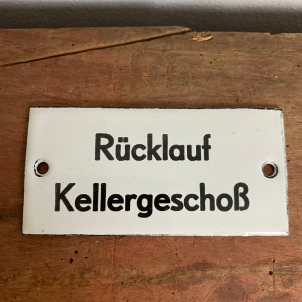 Emaille Schild Rücklauf Kellergeschoß