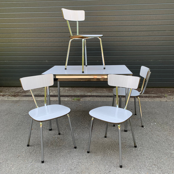 Mid Century 4 Resopal Stühle und Tisch von Formica