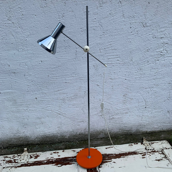 Vintage Stehlampe Chrom orange