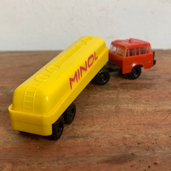Modellauto Tatra Tankwagen von VEB Modell Konstrukt