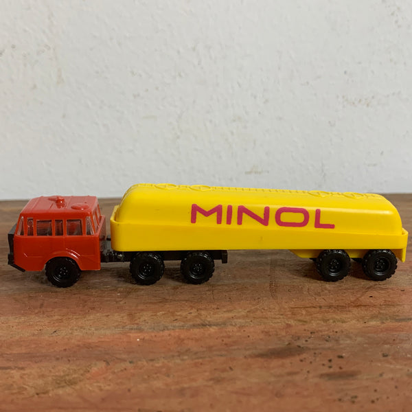 Modellauto Tatra Tankwagen von VEB Modell Konstrukt