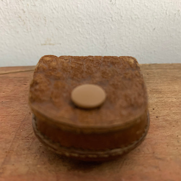 Alter Rosenkranz Kreuzkette in Lederetui