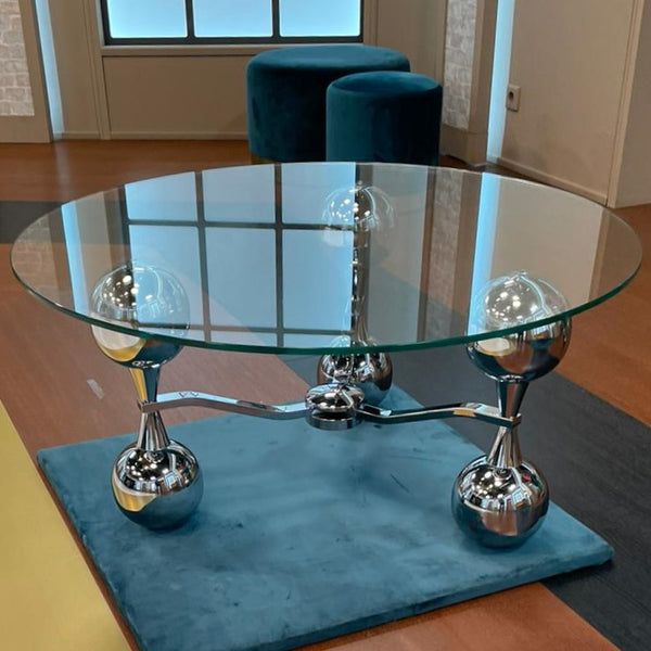 Space Age Tisch