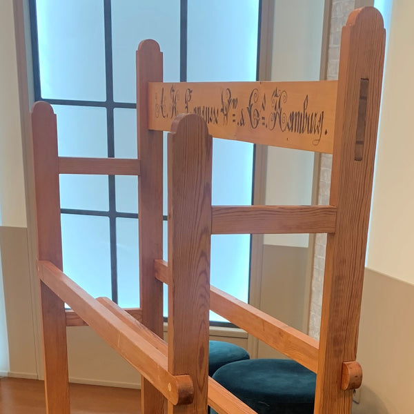 Verkaufsregal der Firma Langnese