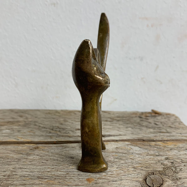 Kleine Bronze Skulptur Ringhalter als Katze