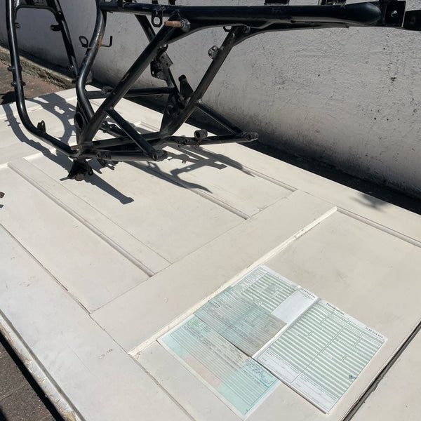Rahmen mit Papieren Katana Suzuki GS 650 G BJ 1983