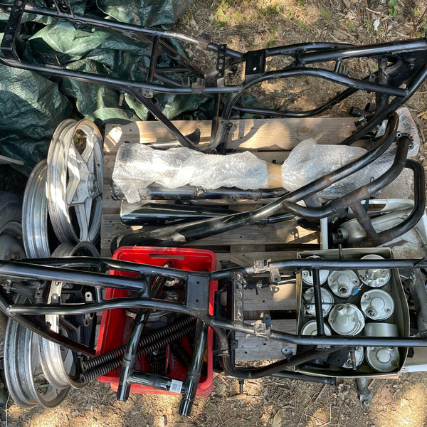 Rahmen mit Papieren Katana Suzuki GS650G BJ 1982