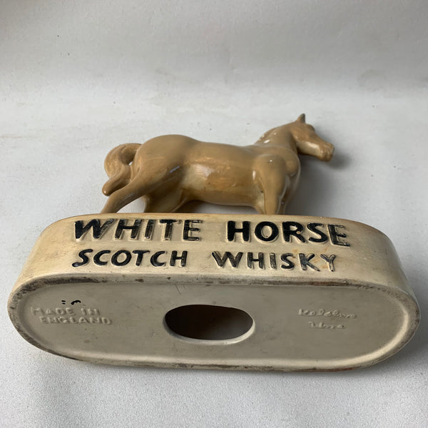Werbefigur White Horse Scotch Whisky