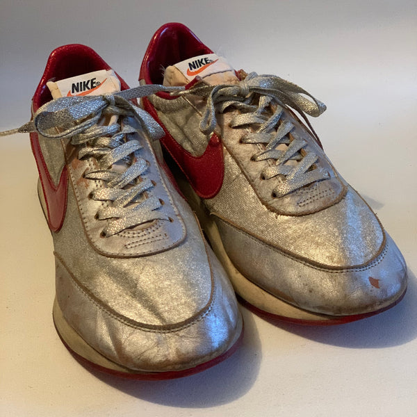 Nike Night Trak Sneaker (erste limitierte Originalausgabe)