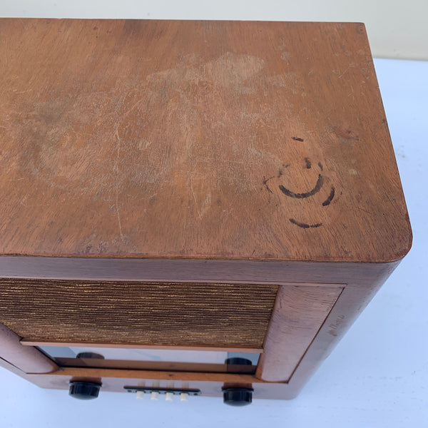 Radio Ultra von Electic Ltd. London Modell 301