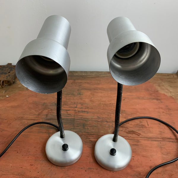 Ein paar vintage Tischlampen von IWO