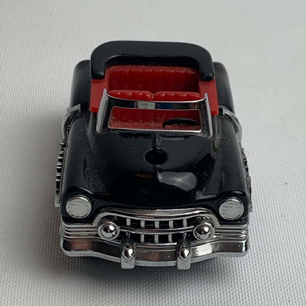 Feuerzeug als 50er Jahre Cadillac Cabrio