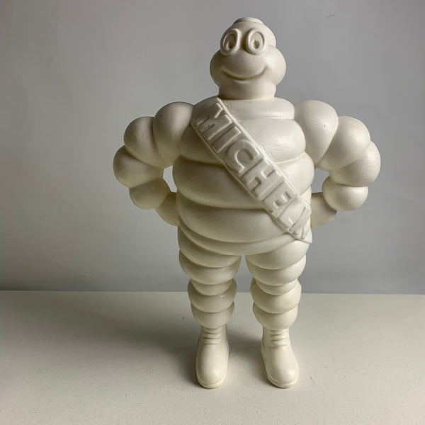 Michelin Männchen Bibendum stehend