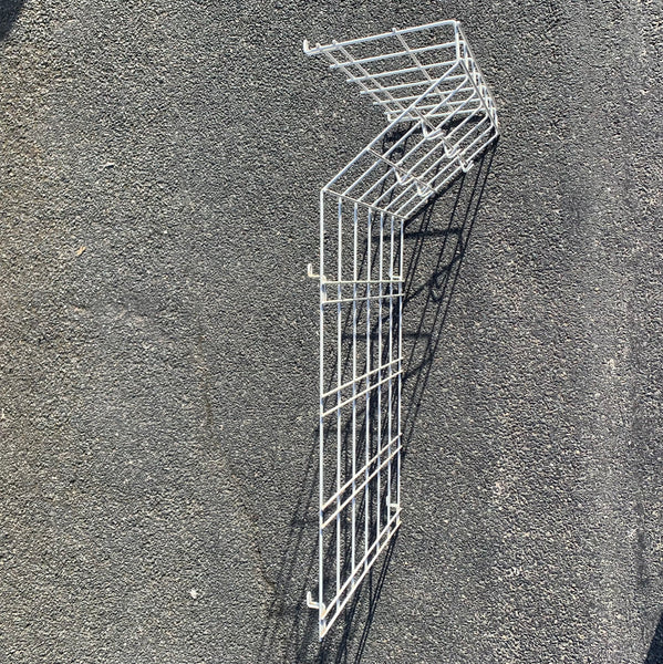 Vintage Draht Gitter Garderobe im Sting Design Weiß