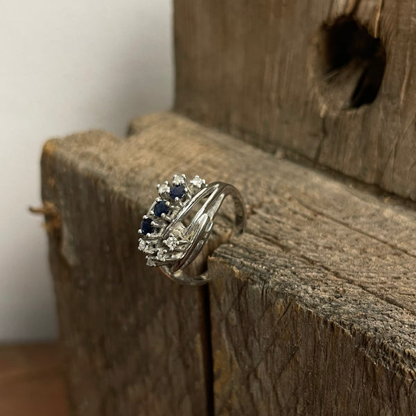 Ring Weißgold 585er mit Brillanten / Saphiren