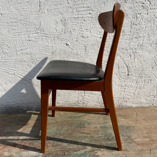 Dänischer Teakholz Stuhl Modell No. 210 von Farstrup Møbler