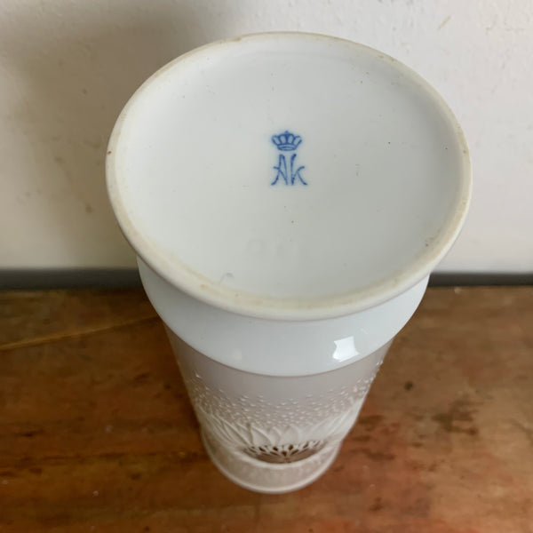 Vintage Porzellan Vase von AK Kaiser
