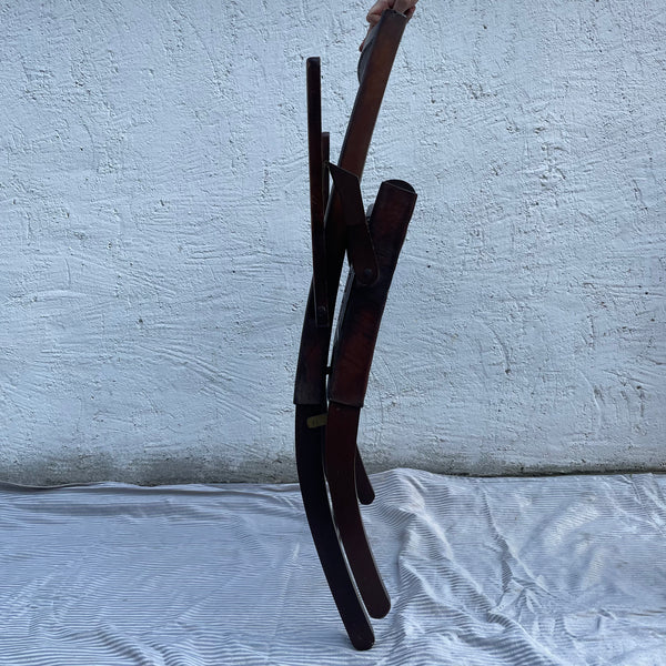 Leder-Klappstuhl von Angel I. Pazmino