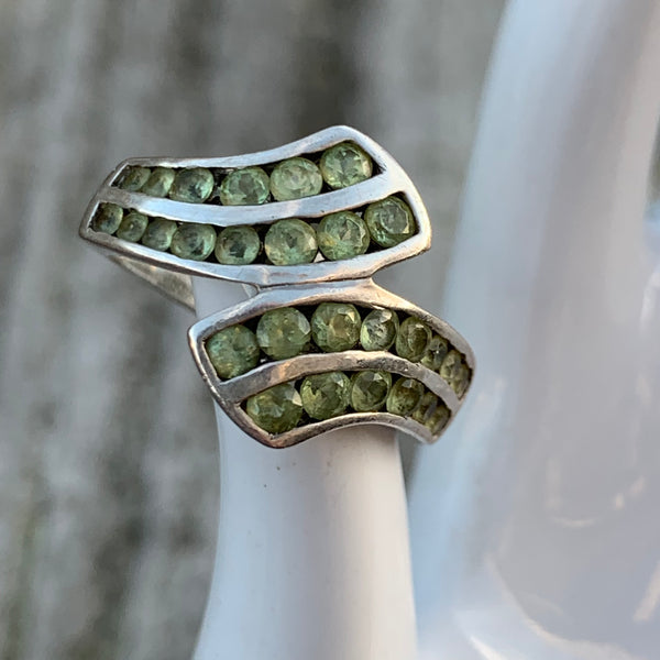 Sterling Silberring mit Peridot
