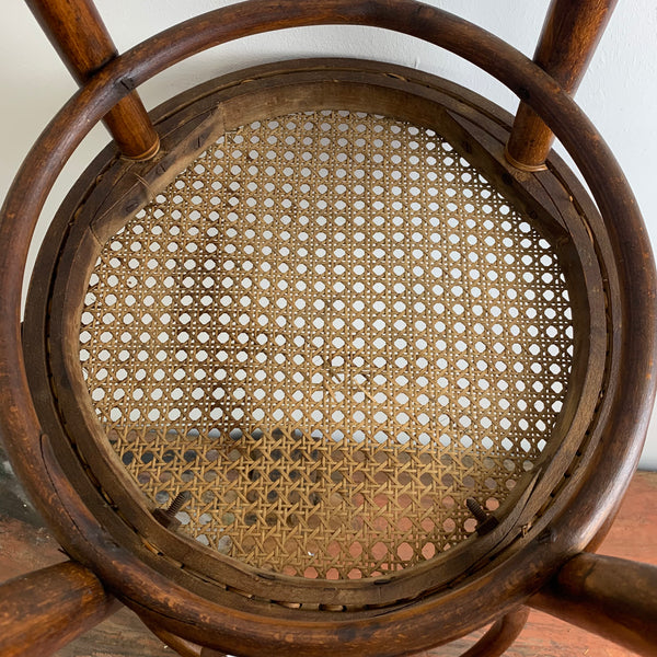 Thonet Stuhl No. 18