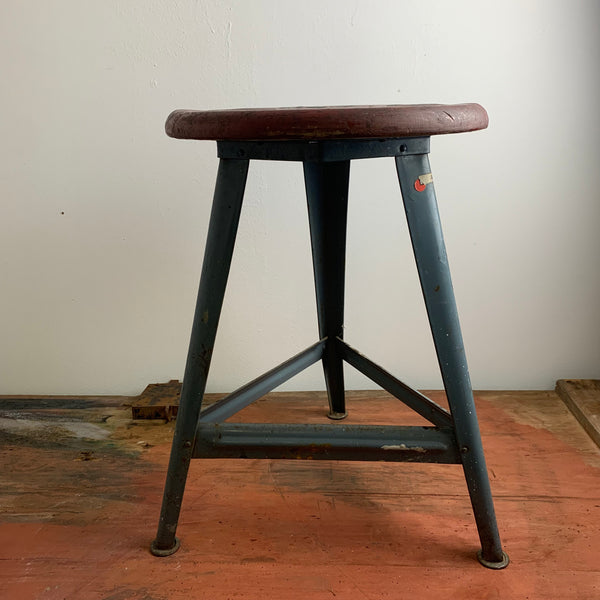 Deutscher Werkstatt Hocker