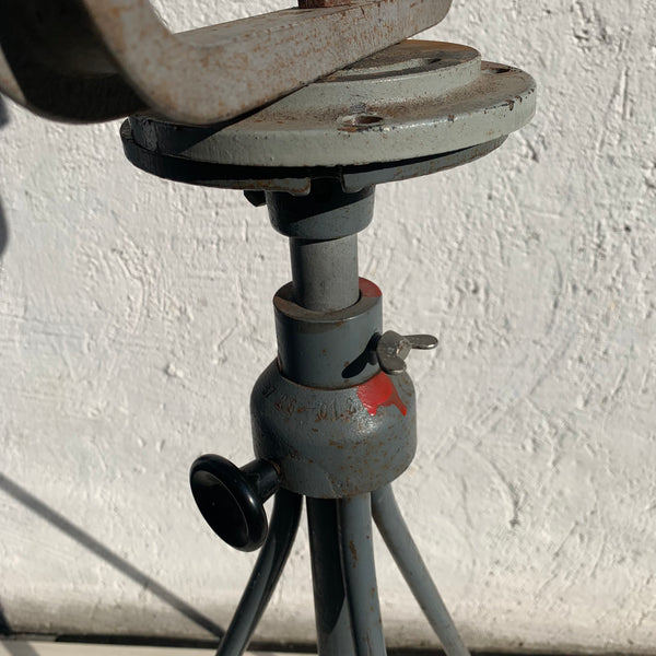 Alter Theaterscheinwerfer