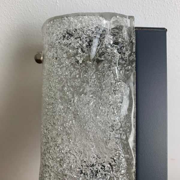 Zwei vintage Tube Wandlampen aus Ice Glas von Hillebrand