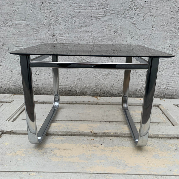 Vintage Tisch Chrom mit Rauchglas