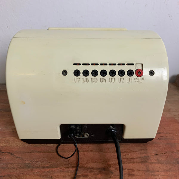 Vintage Sono Clock 550a von Grundig