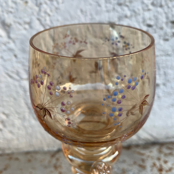 18 Römer mit Beerennuppen und Gold und Emaille Malerei um 1880