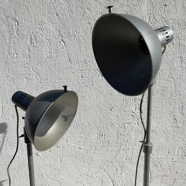 2 vintage Atelierleuchten / Fotoleuchten 50s