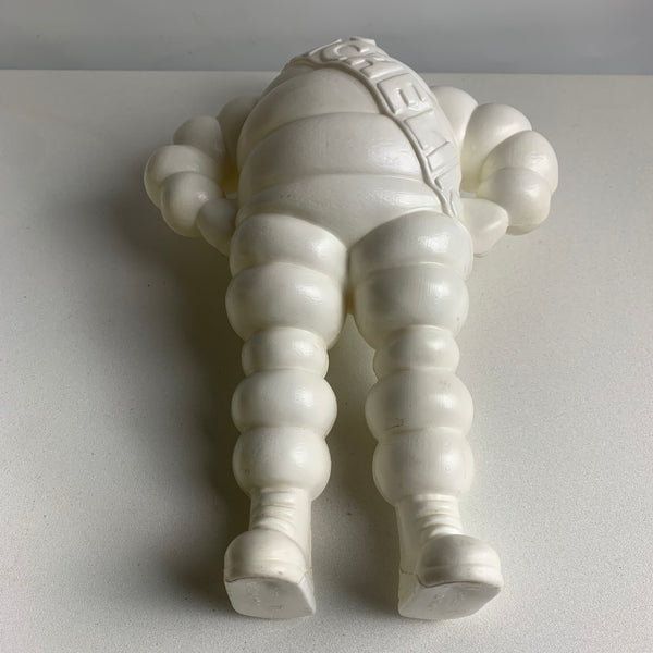 Michelin Männchen Bibendum stehend