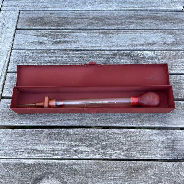Alter Frostschutzprüfer Pipette in Metallbox