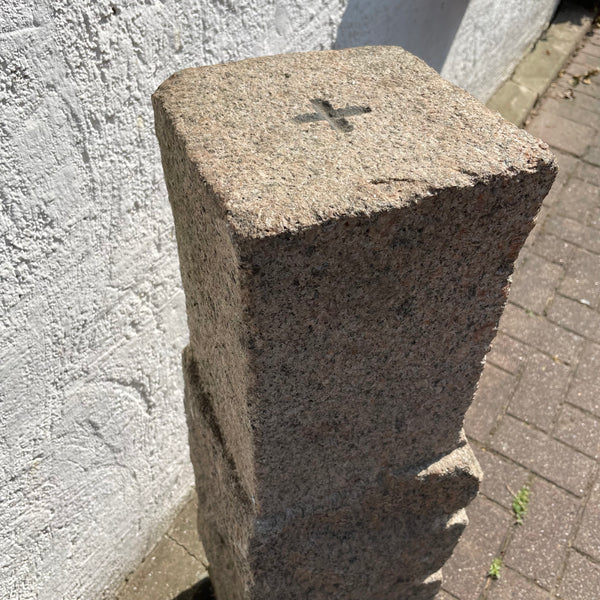 DDR Grenzstein Granit