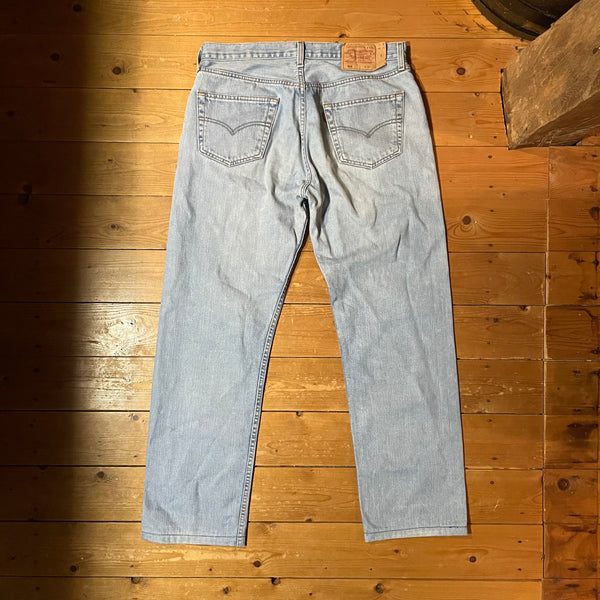 Levi’s 501 Vintage Jeans