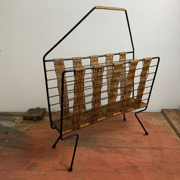 Vintage Zeitungsständer aus Rattan im String Style