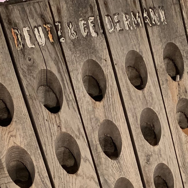 Antikes Champagner Rüttelbrett von Deutz und Geldermann