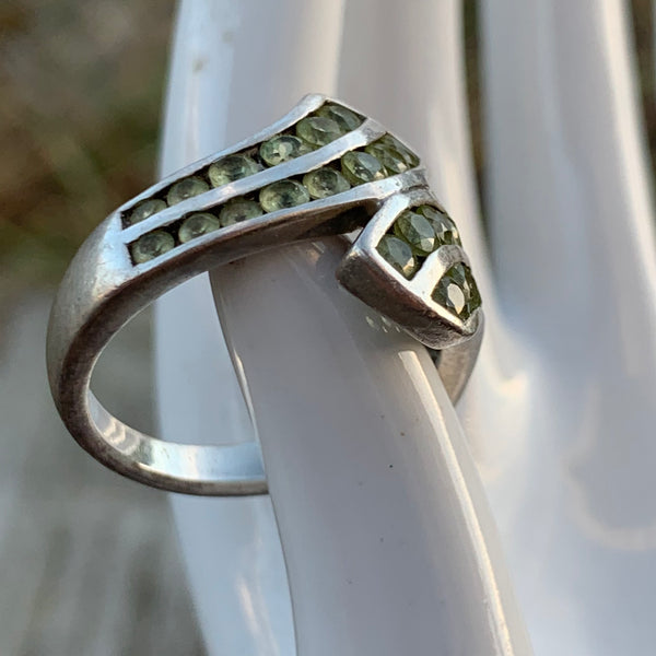 Sterling Silberring mit Peridot