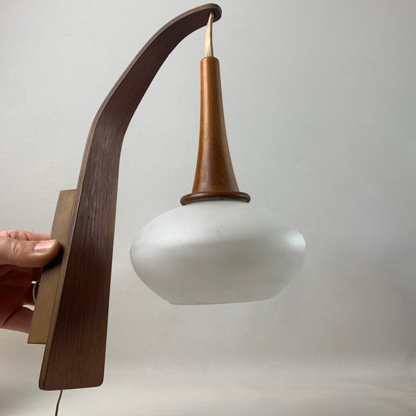 50er Jahre Wandlampe Holz