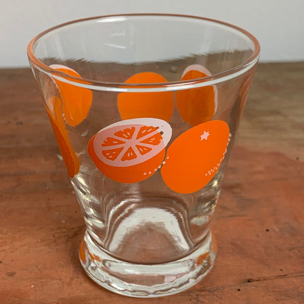 6 vintage Saftgläser mit Orangen und Zitronen Motiv