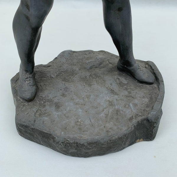 Zinkguss Figur Kugelstoßer von O. Ruffony