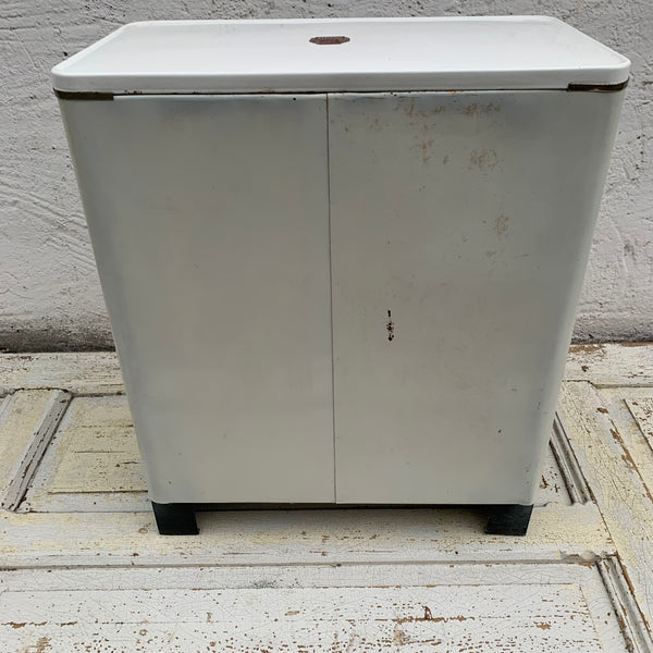 Industrial emaillierter Blechschrank