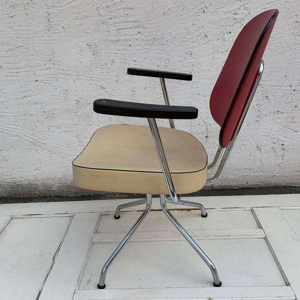 50er Jahre Friseurstuhl