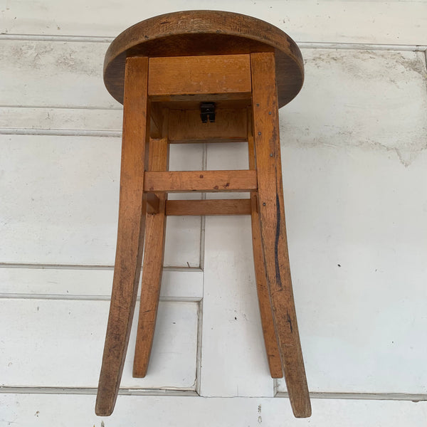 Holzhocker Bauhaus