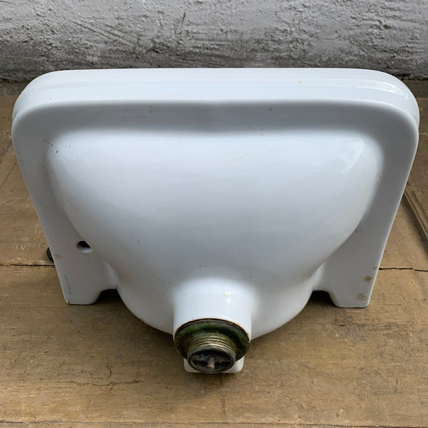 Historisches kleines Waschbecken