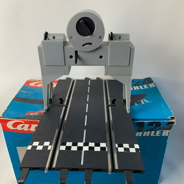 Carrera 124 Rundenzähler  20582 OVP