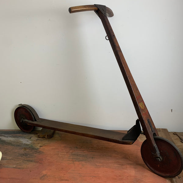 Antiker Tretroller von Steiff