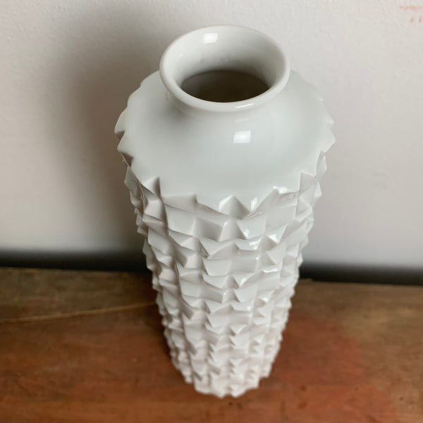 Weiße Relief Vase Meissen Schwertermarke